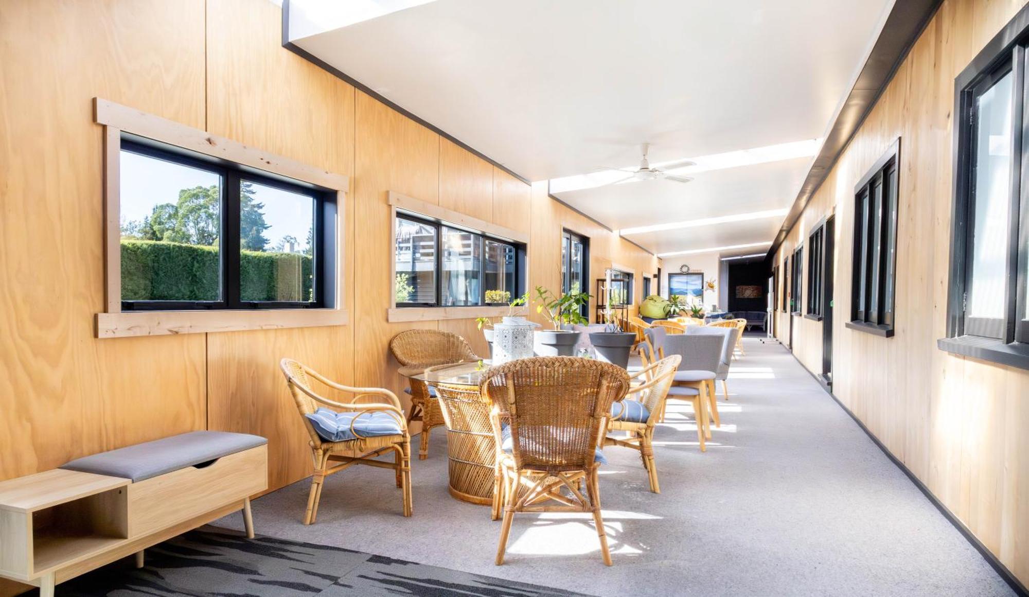 Shakespeare House Bed & Breakfast Te Anau Exterior foto