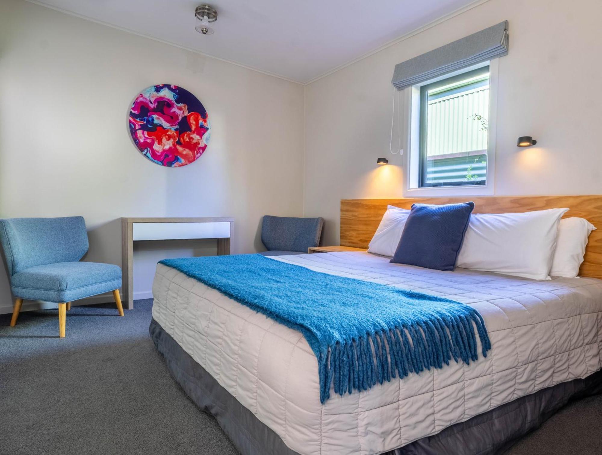 Shakespeare House Bed & Breakfast Te Anau Exterior foto